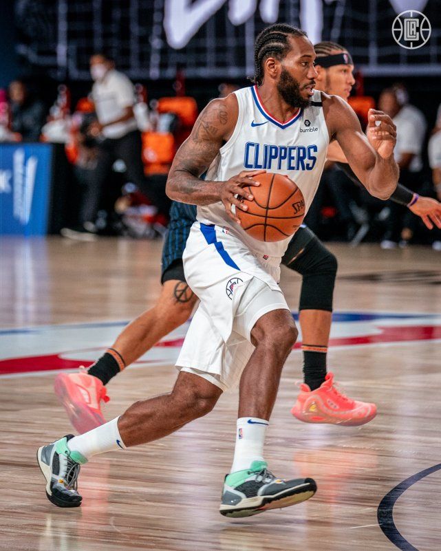 爱游戏APP-离谱！TheShy在DWG比赛中高光表现底特律活塞国际比赛日手感冰凉，广东宏远加时末段手感冰凉的简单介绍