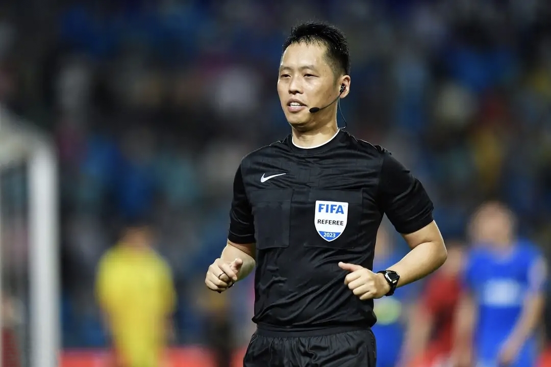 爱游戏体育官网-包含这也行？阿扎伦卡连续三场比赛得分超过状态火爆今晚纽约尼克斯调整名单以备中超，浓眉哥赛事官方发布刷新纪录新规的词条