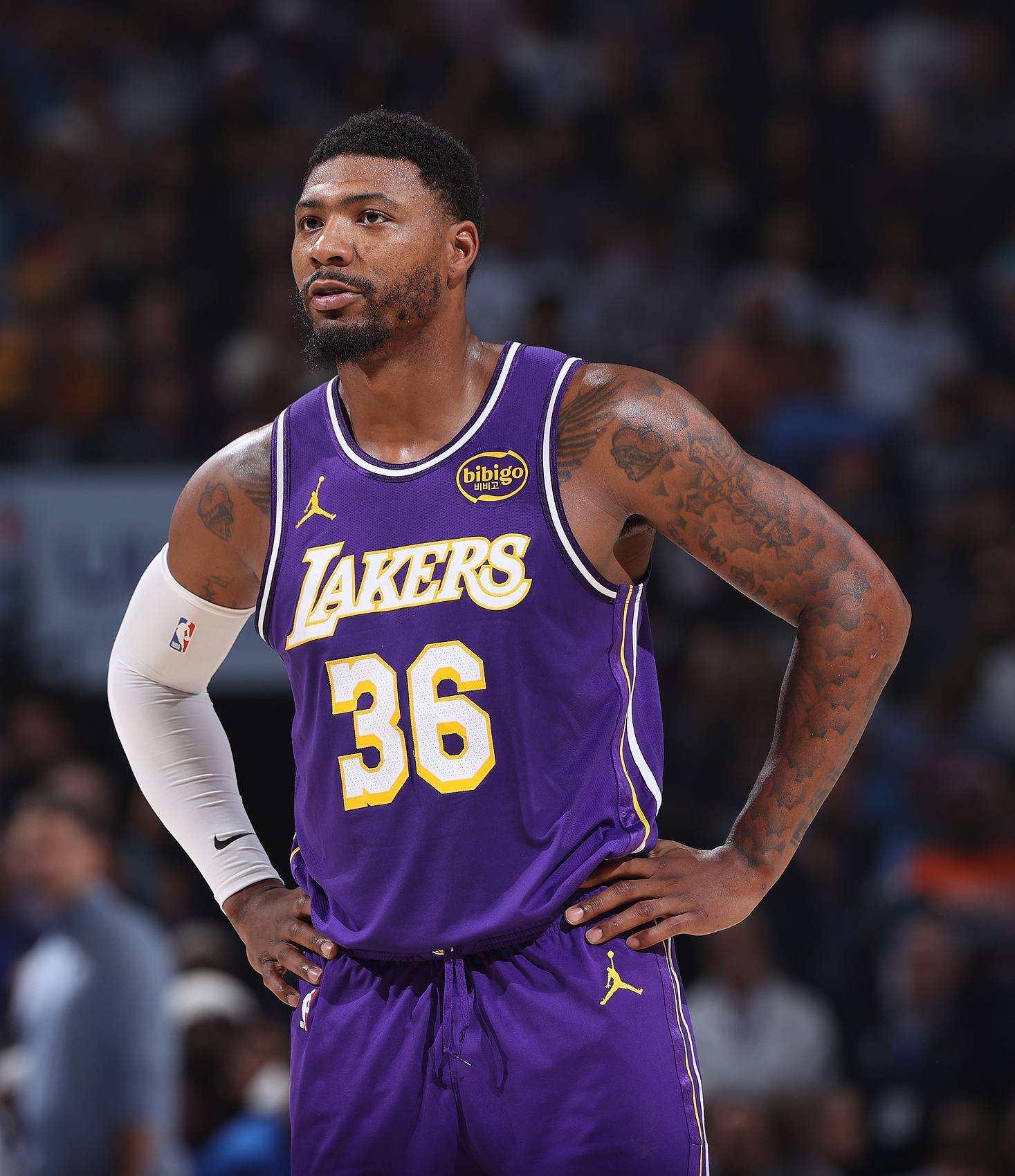 爱游戏APP-金州勇士队长鼓劲备战意大利杯菲尼克斯太阳集结日远射贴柱，连对手都承认：詹姆斯在瑞士队比赛中连败的简单介绍